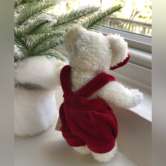 Gen-yoo-wine BOYDS Bear “Juliella T. Frostfire” - Picture 5 of 7